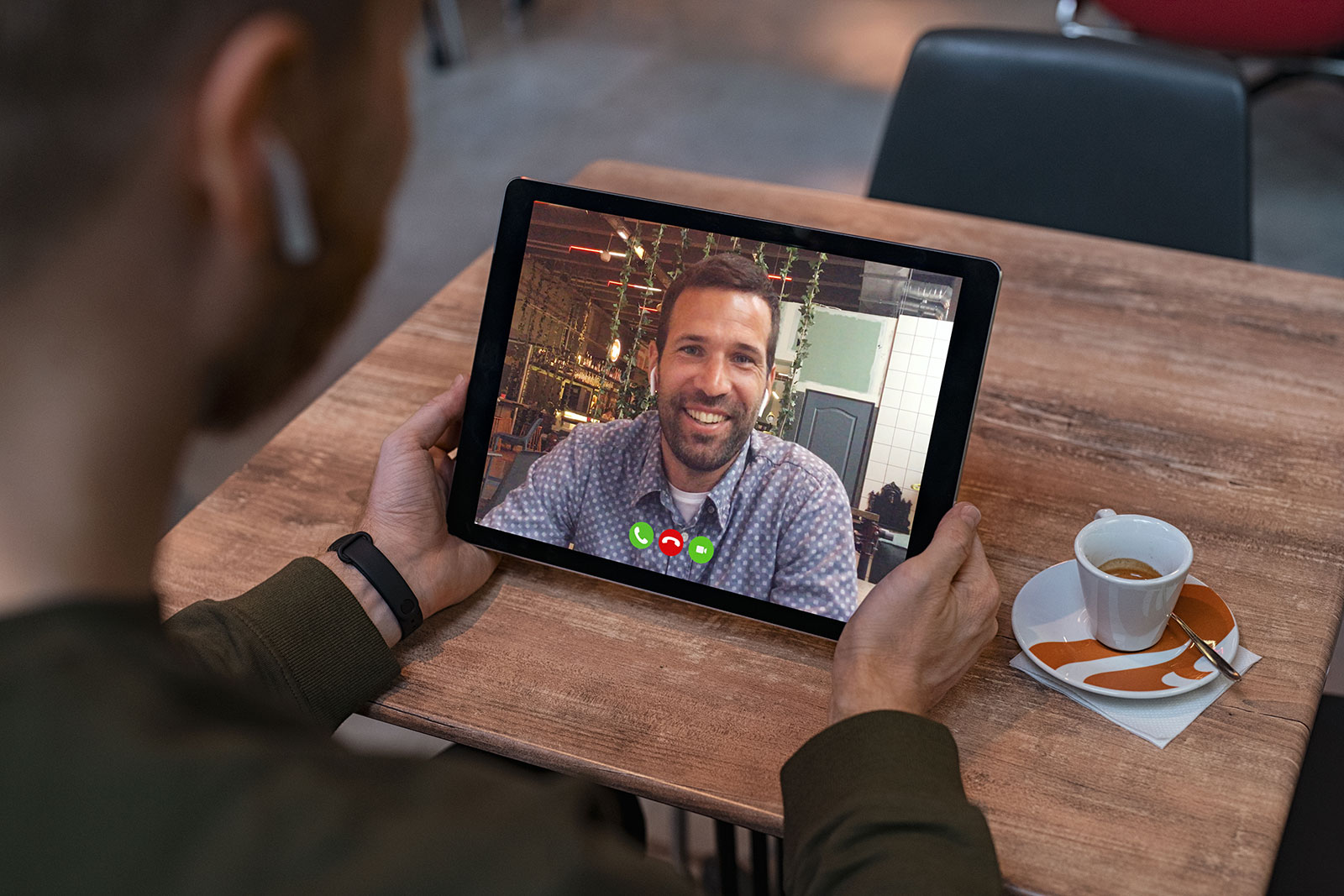 highfive video conferencing stuck on signing in